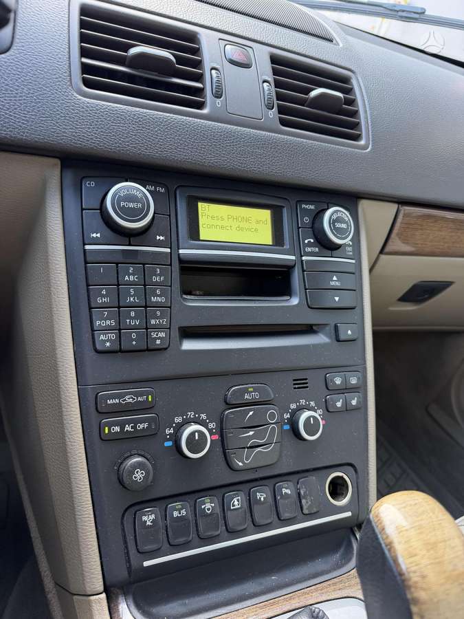 Volvo XC90 - 3
