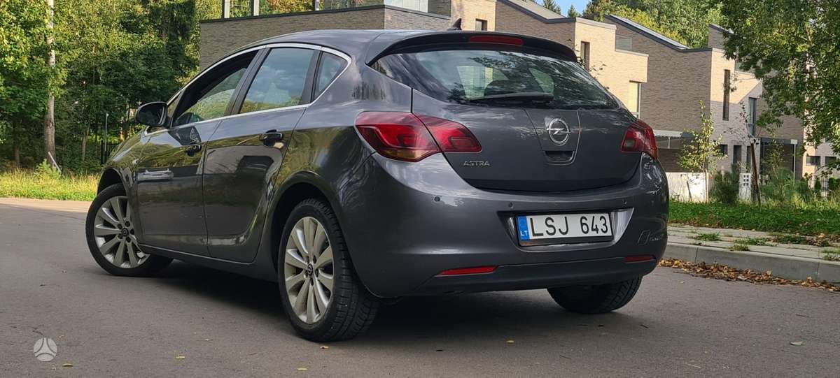 Opel Astra, 1.3 l., hatchback