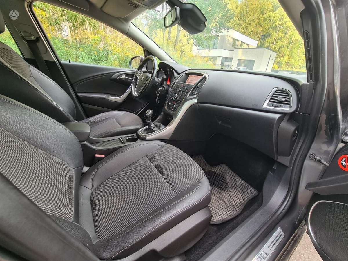 Opel Astra, 1.3 l., hatchback