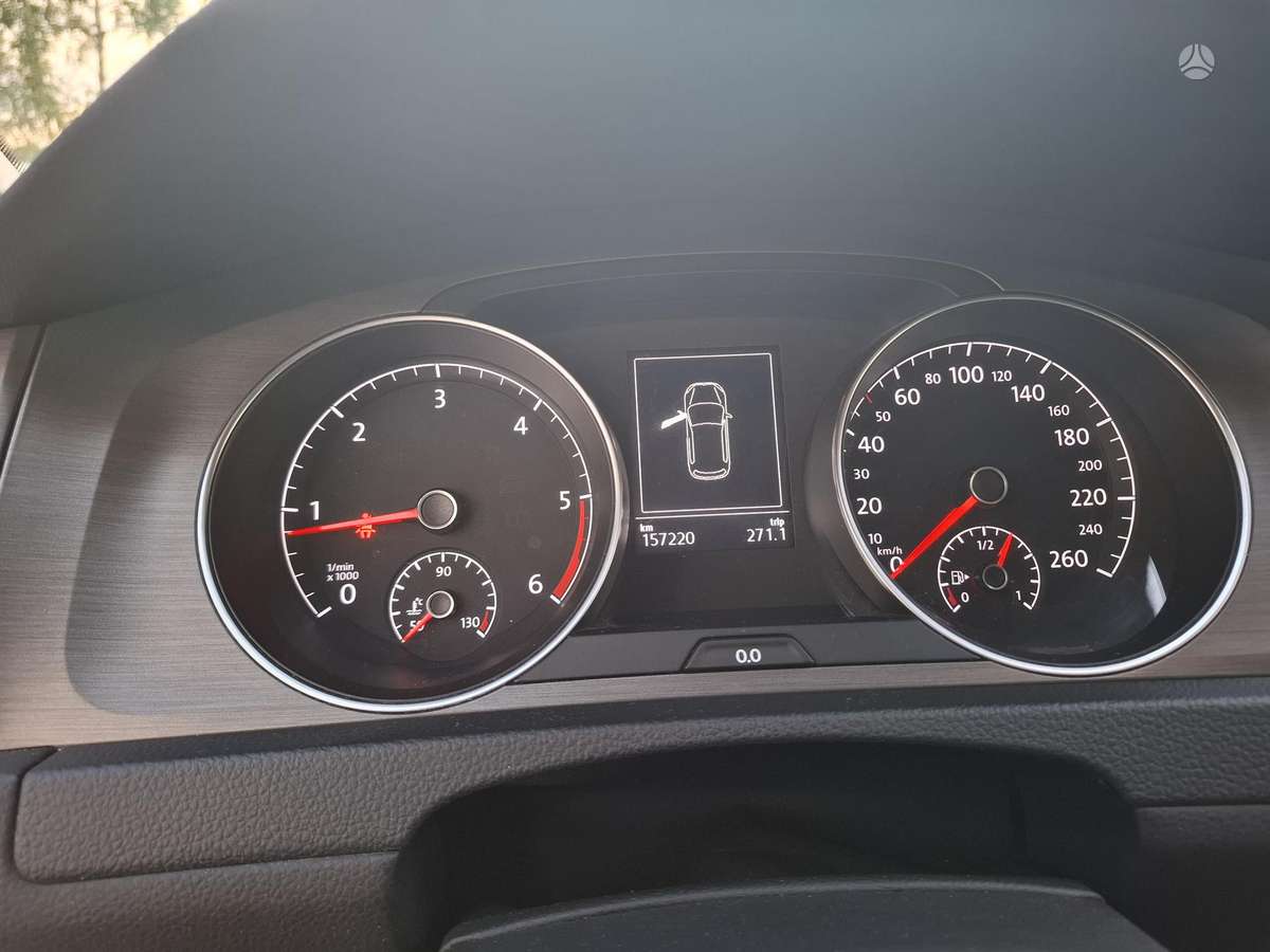 Volkswagen Golf - 7