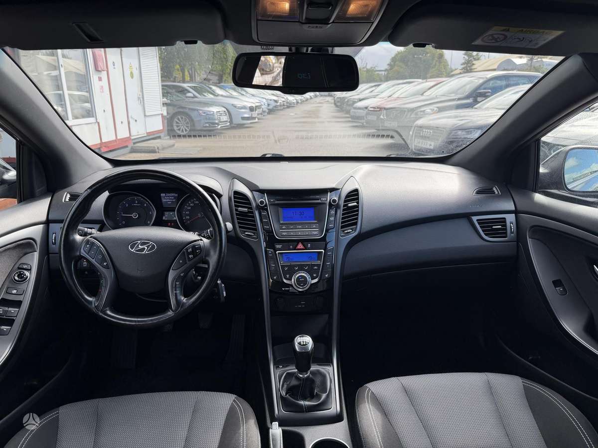 Hyundai i30, 1.6 l., hatchback
