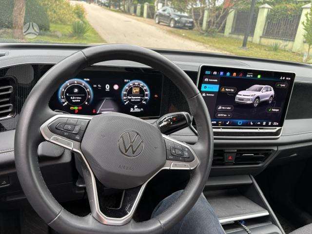 Volkswagen Tiguan - 5