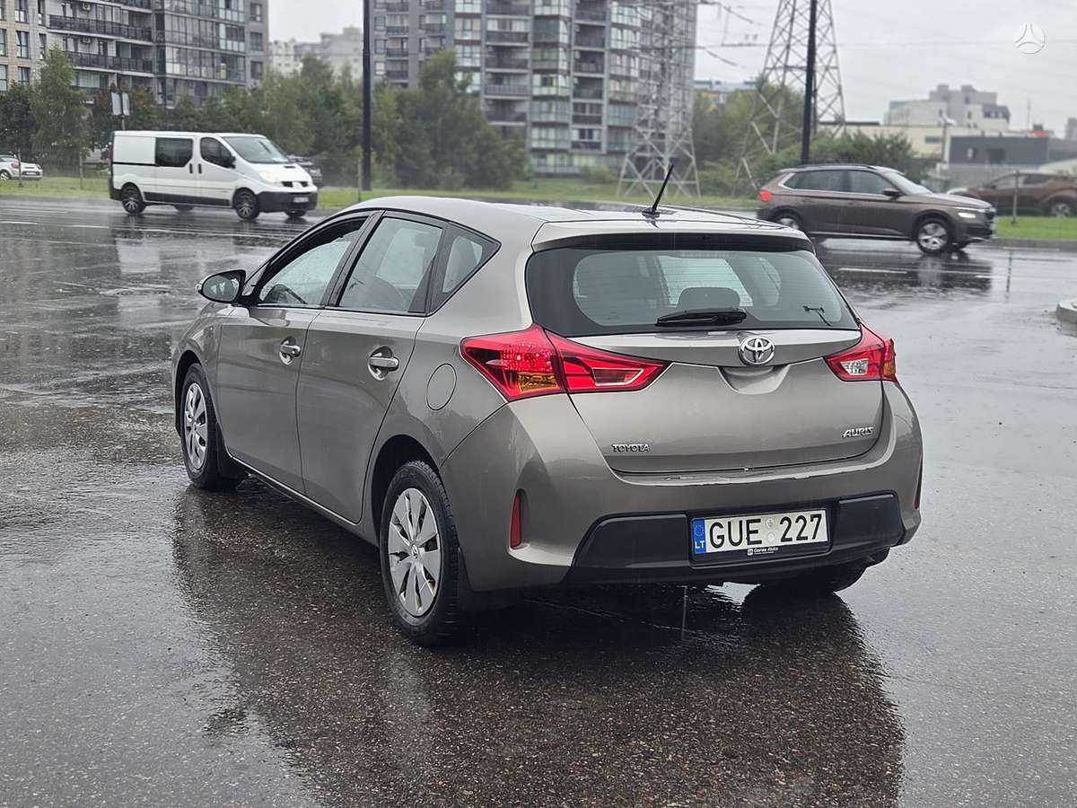Toyota Auris - 7