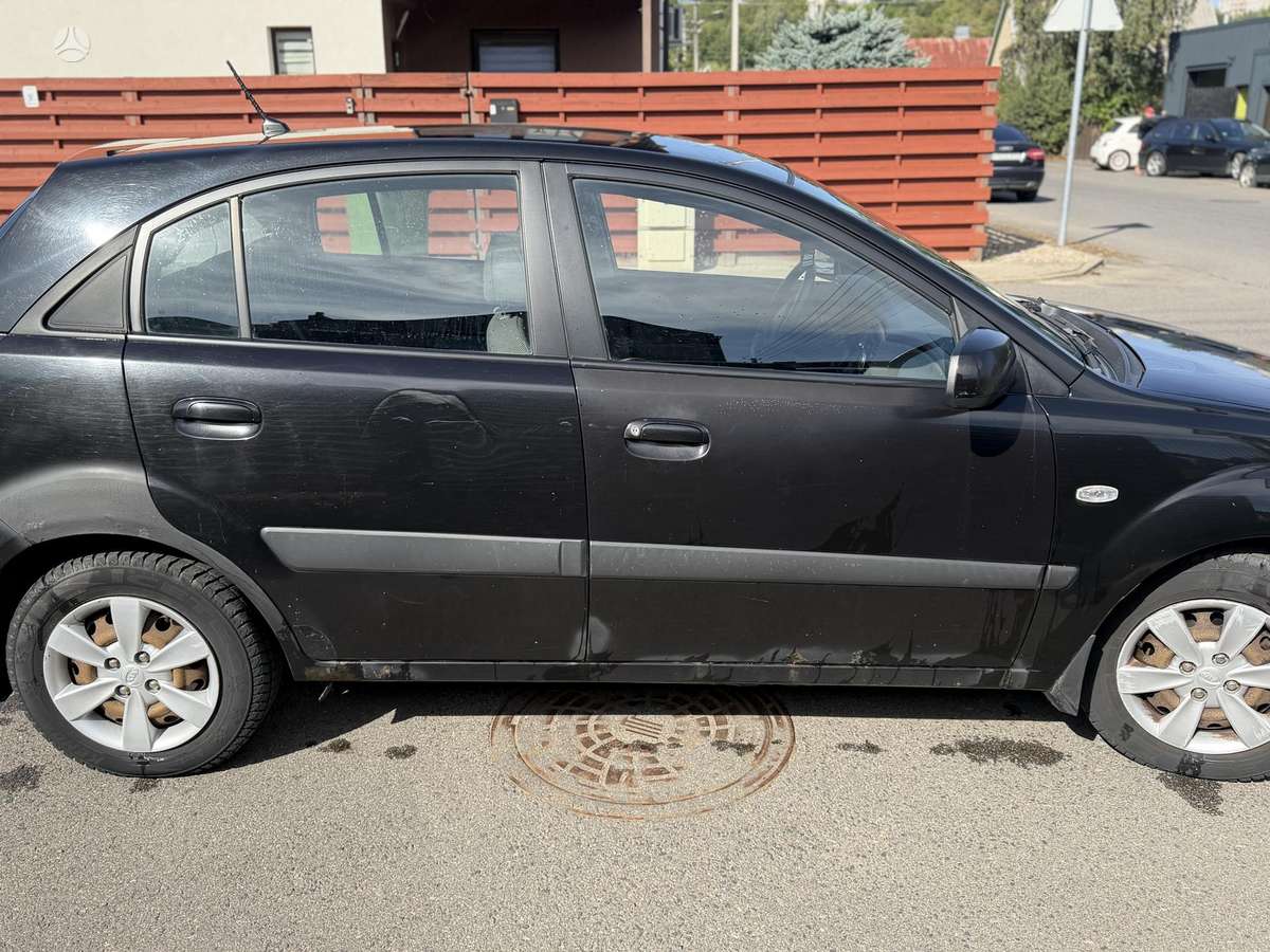 Kia Rio, 1.4 l., Хэтчбек