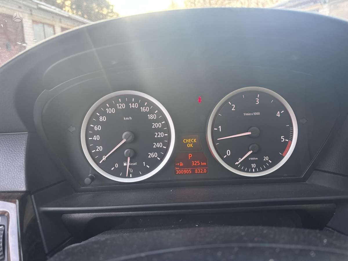 BMW 525, 2.5 l., wagon