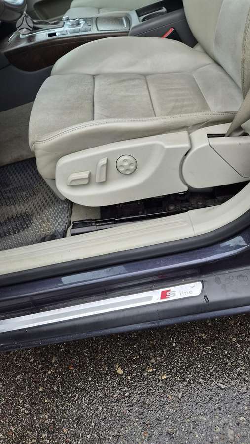Audi A6 - 6