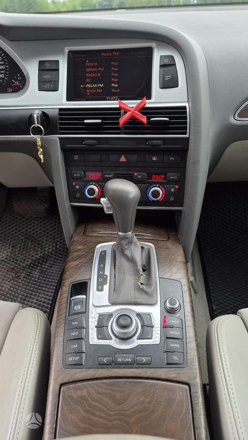 Audi A6 - 9
