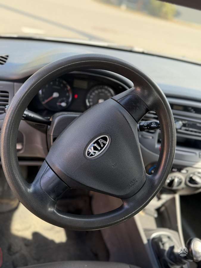 Kia Rio, 1.4 l., Хэтчбек
