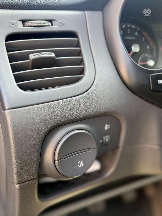 Kia Rio, 1.4 l., Хэтчбек