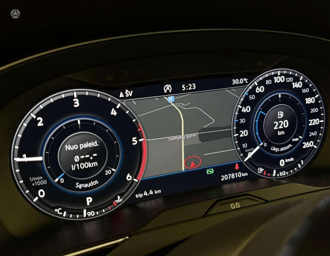 Volkswagen Passat, 1.6 l., Универсал