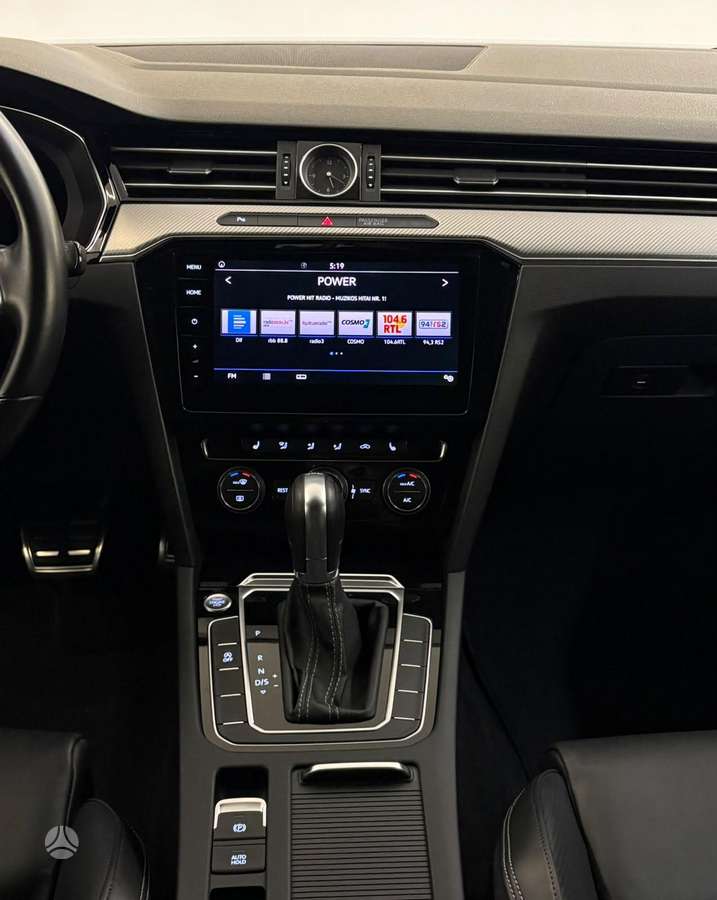 Volkswagen Passat, 1.6 l., Универсал