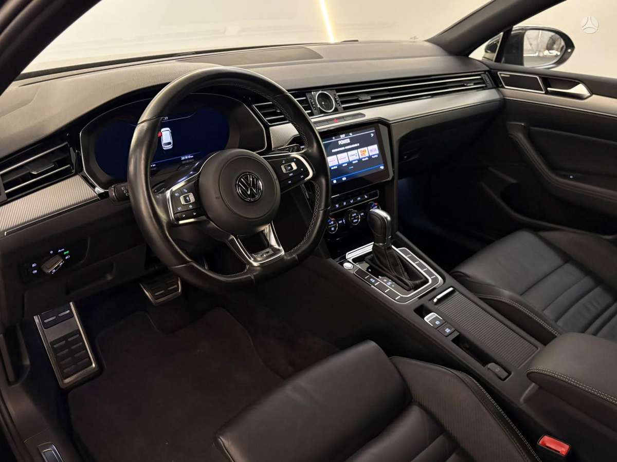 Volkswagen Passat, 1.6 l., Универсал