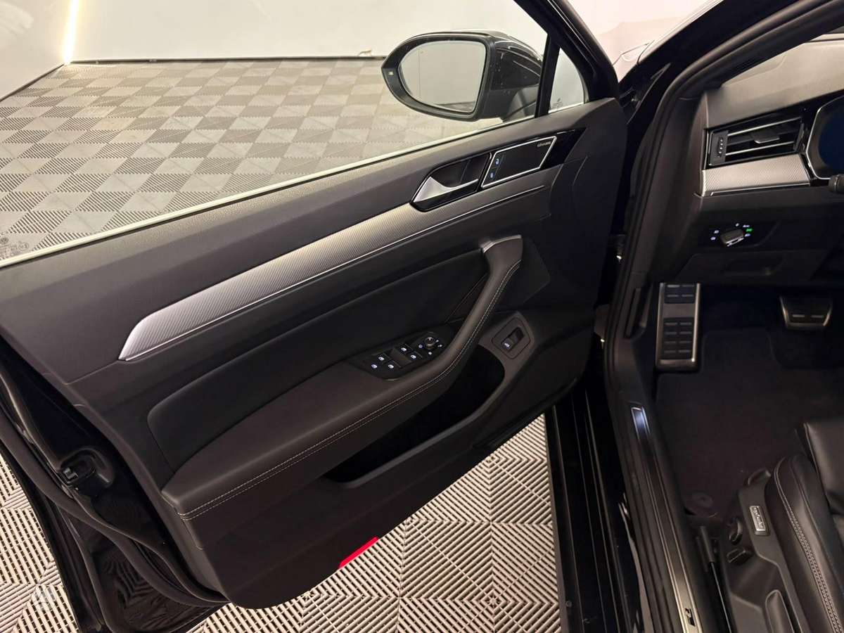 Volkswagen Passat, 1.6 l., Универсал
