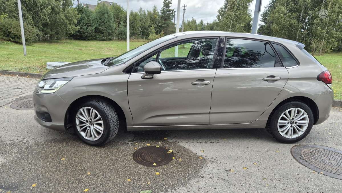 Citroën C4 - 4