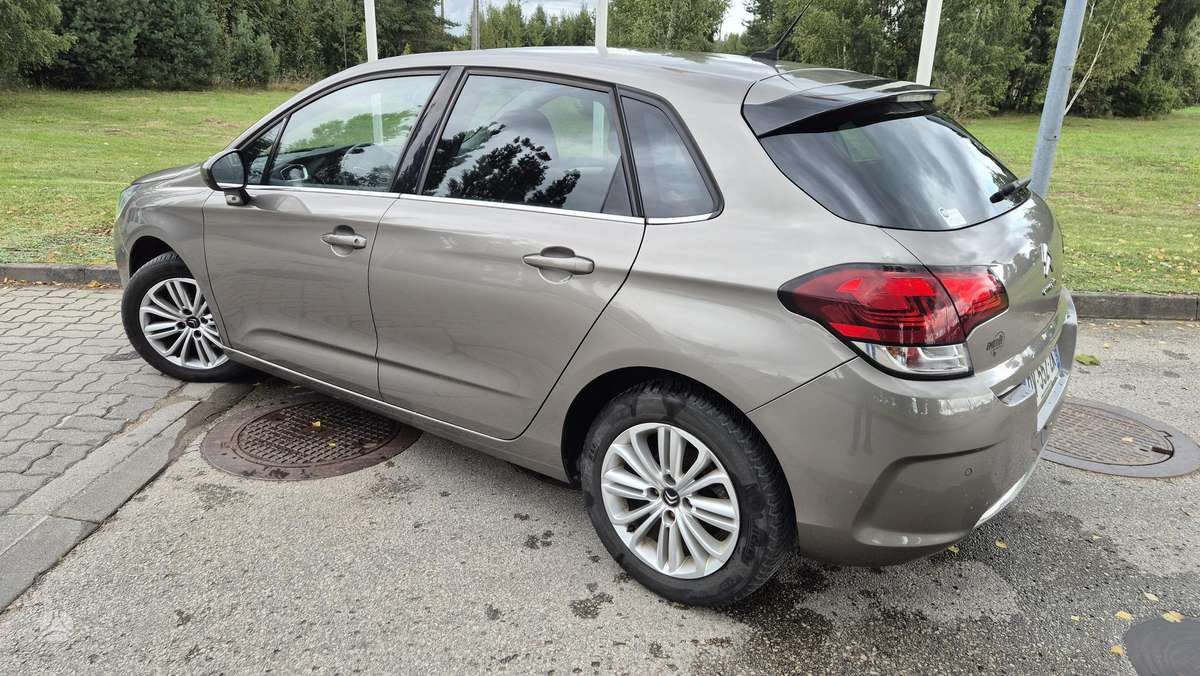 Citroën C4 - 6