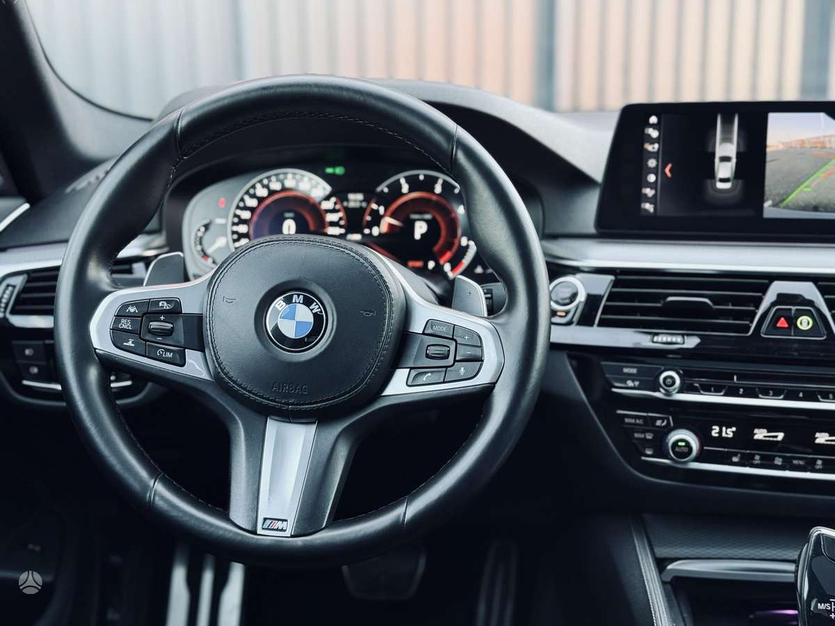 BMW 530, 3.0 l., Седан