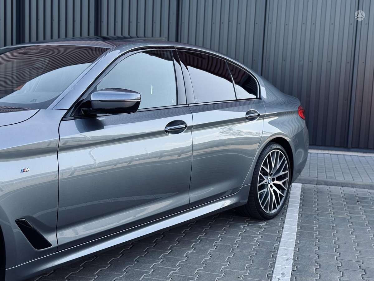 BMW 530, 3.0 l., Седан