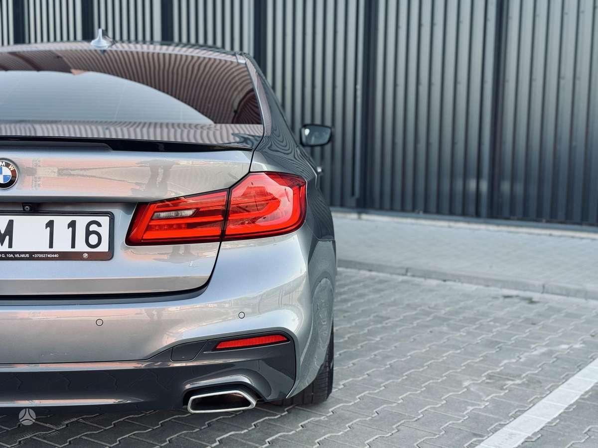 BMW 530, 3.0 l., Седан