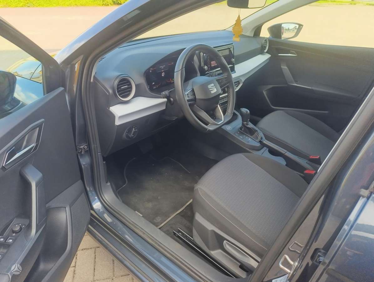 SEAT Ibiza - 8