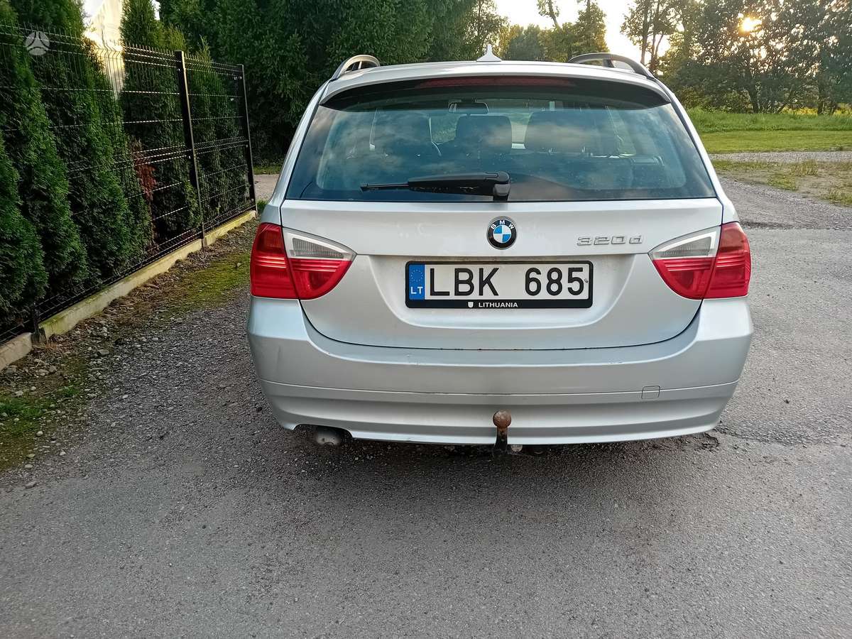 BMW 320, 2.0 l., Универсал