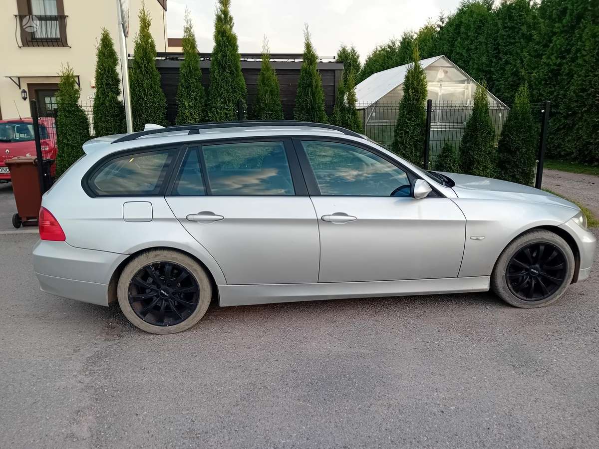 BMW 320, 2.0 l., Универсал