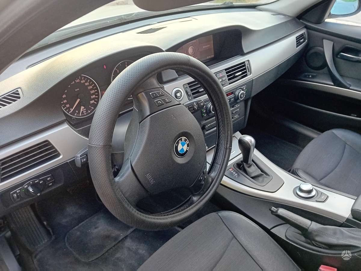 BMW 320, 2.0 l., wagon