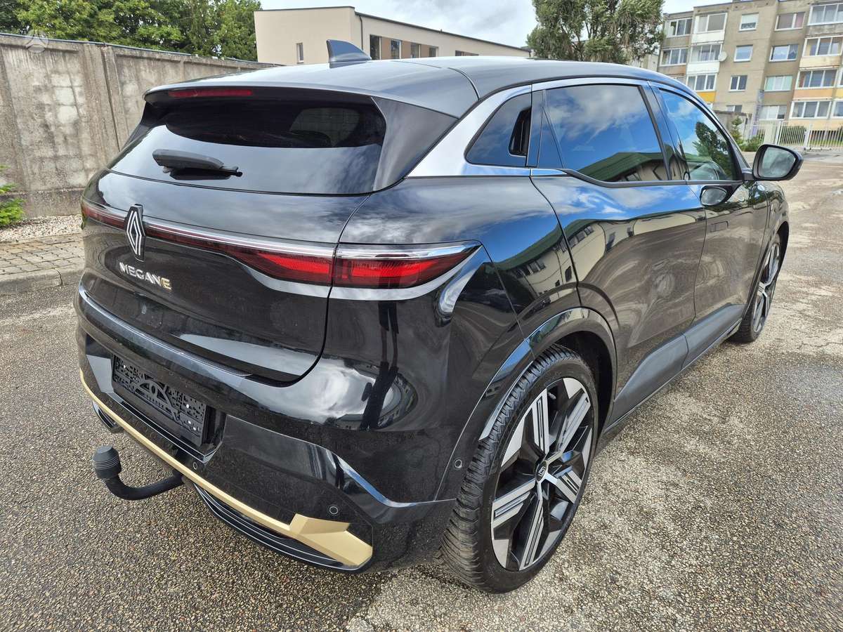 Renault Megane E-Tech - 3