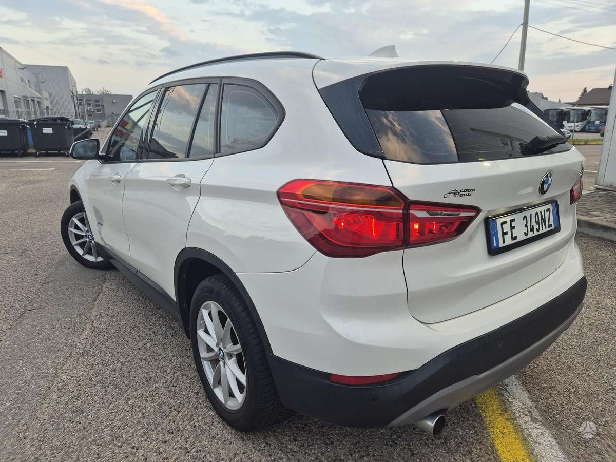 BMW X1 - 8