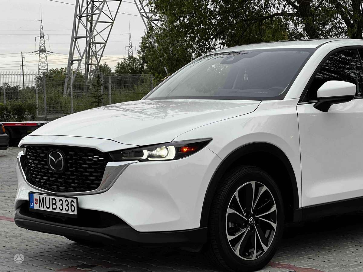 Mazda CX-5, 2.5 l., off-road / crossover