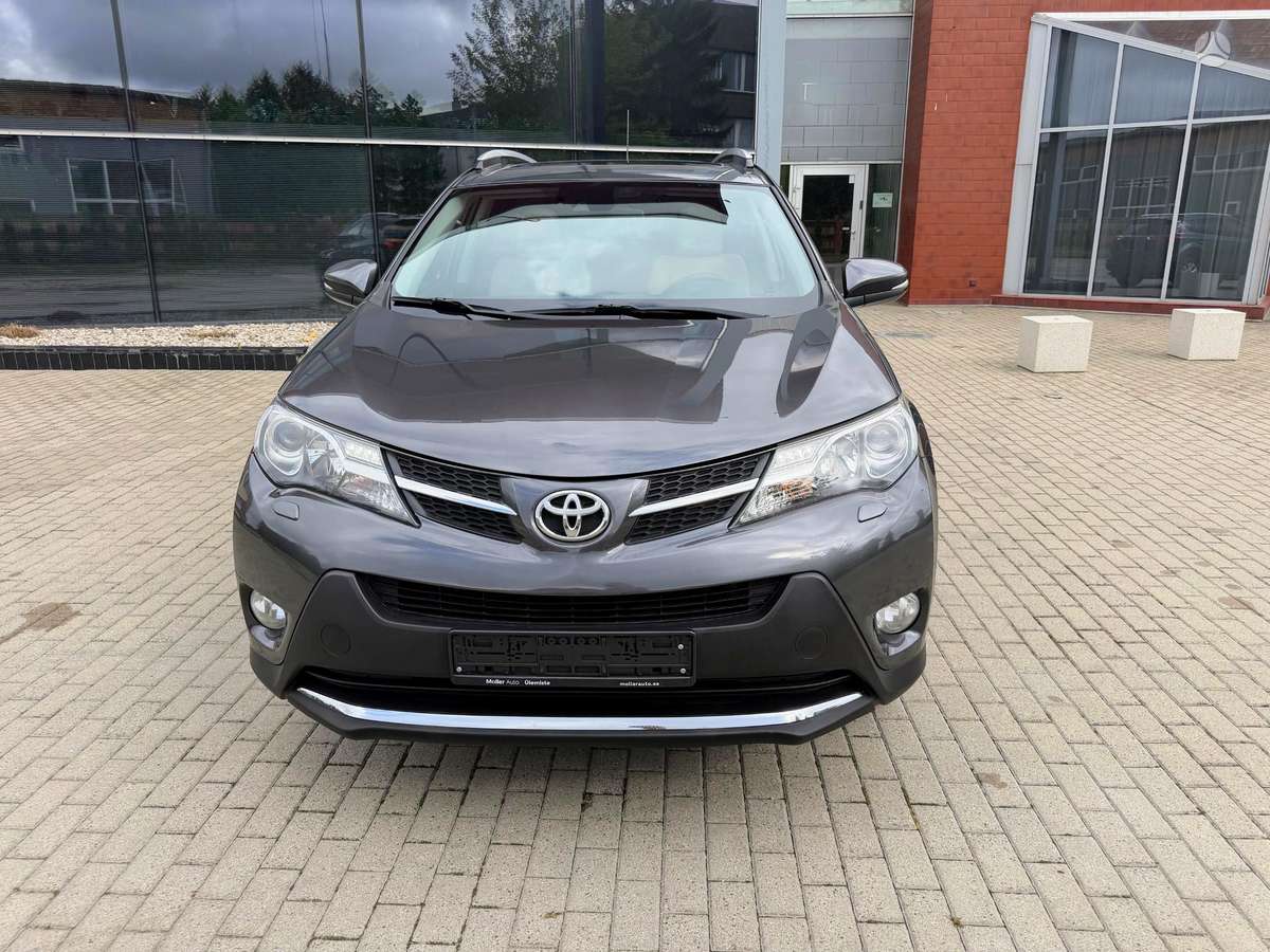 Toyota RAV4 - 2