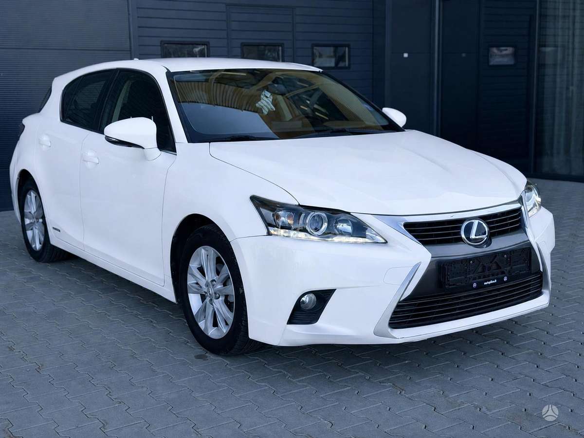 Lexus CT 200h - 5