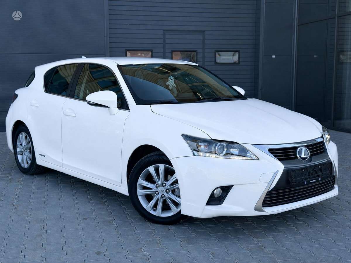 Lexus CT 200h - 6