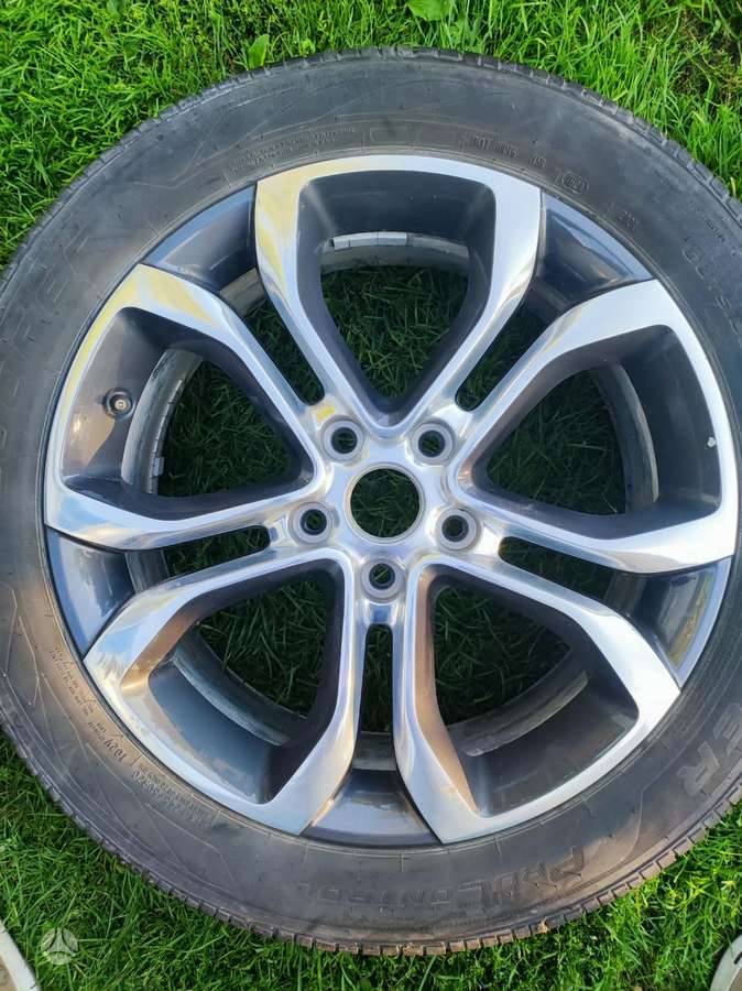 Chrysler Pacifica Pinnacle, vieglmetāla, R20