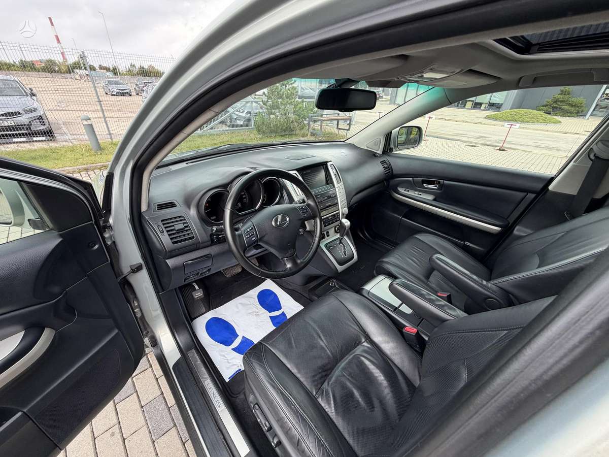 Lexus RX 400h - 12
