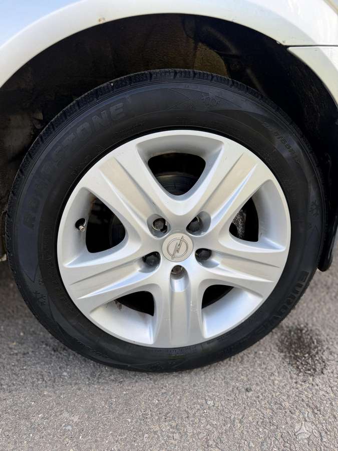 Opel Astra, 1.6 l., Седан