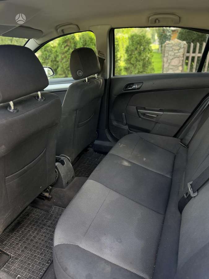 Opel Astra, 1.6 l., Седан