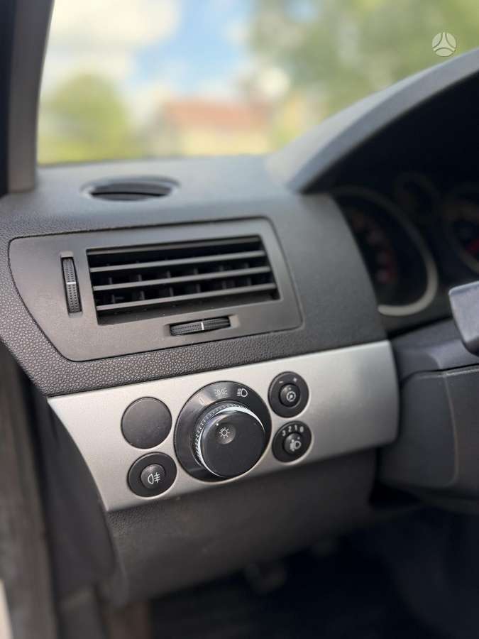Opel Astra, 1.6 l., Седан