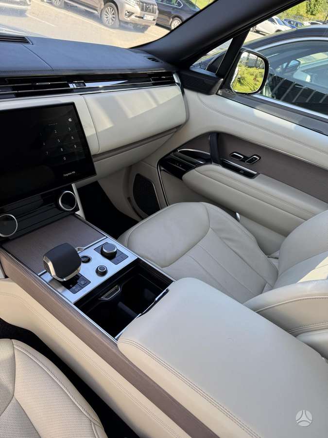 Land Rover Range Rover - 11