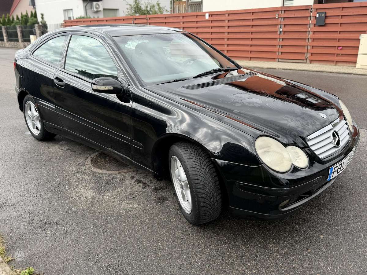 Mercedes-Benz C220 - 4