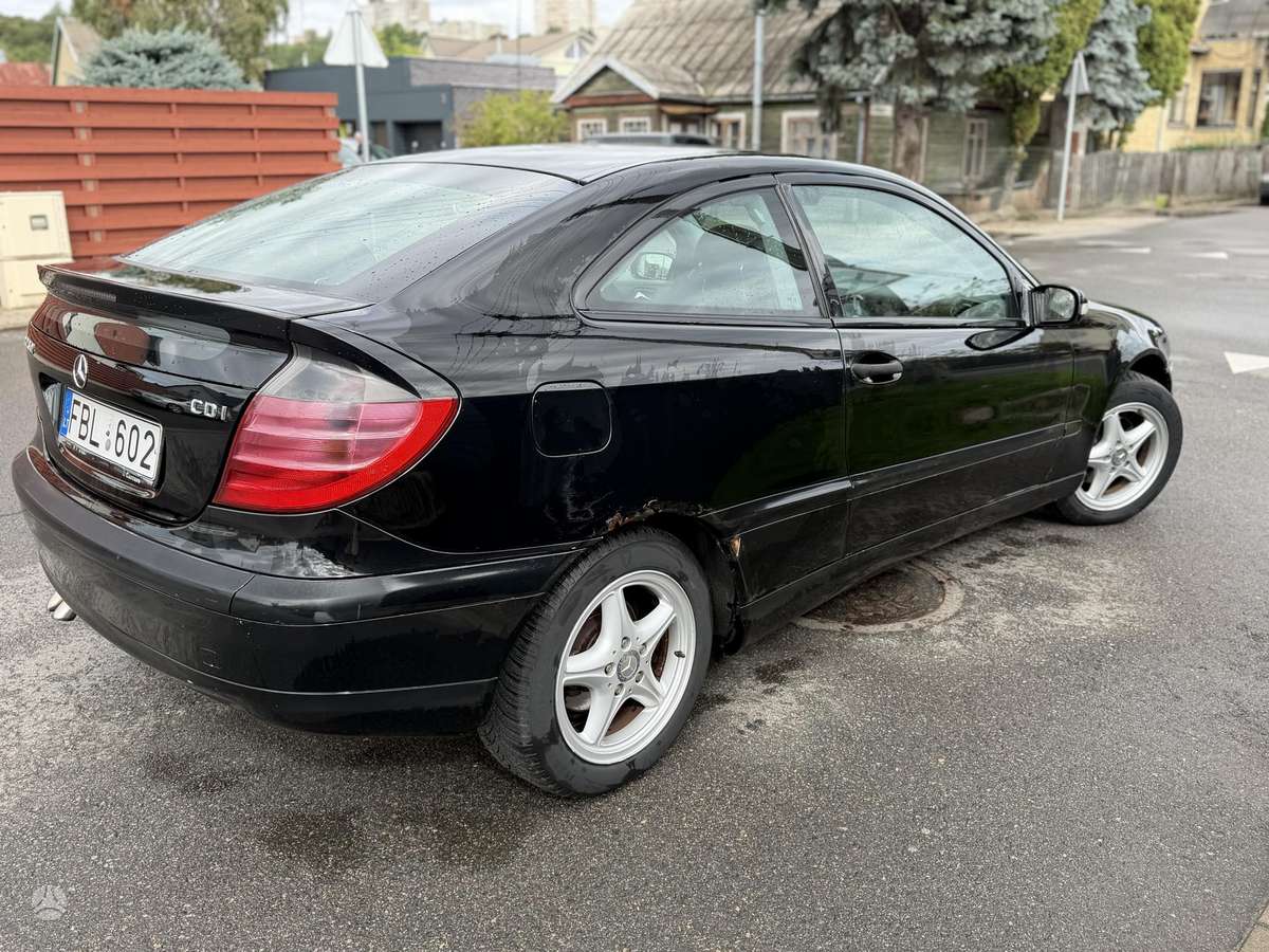 Mercedes-Benz C220 - 7