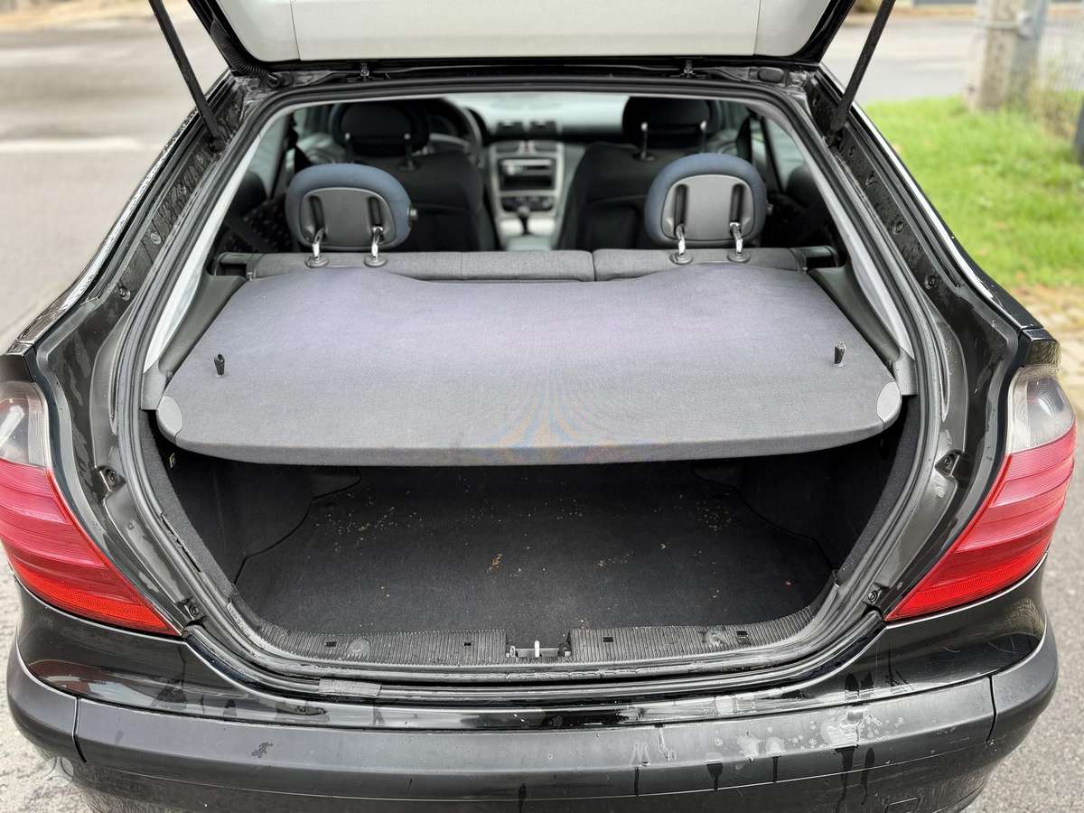 Mercedes-Benz C220 - 10
