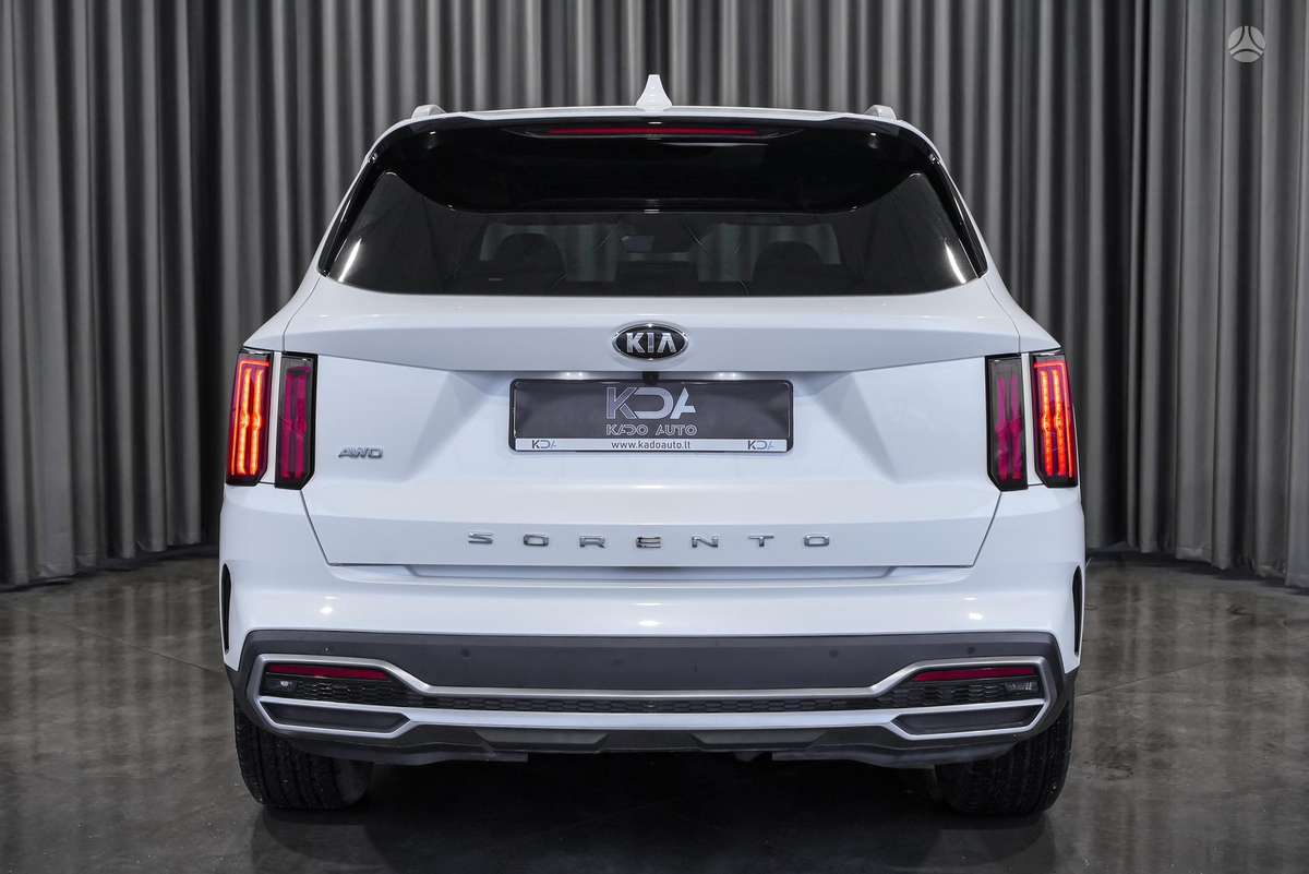 KIA Sorento - 11
