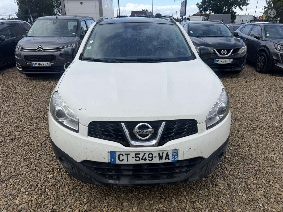 Nissan Qashqai - 2
