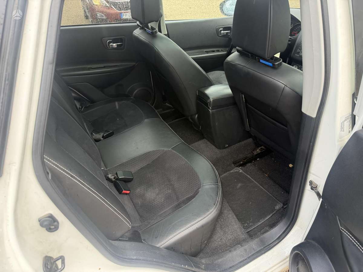 Nissan Qashqai - 10