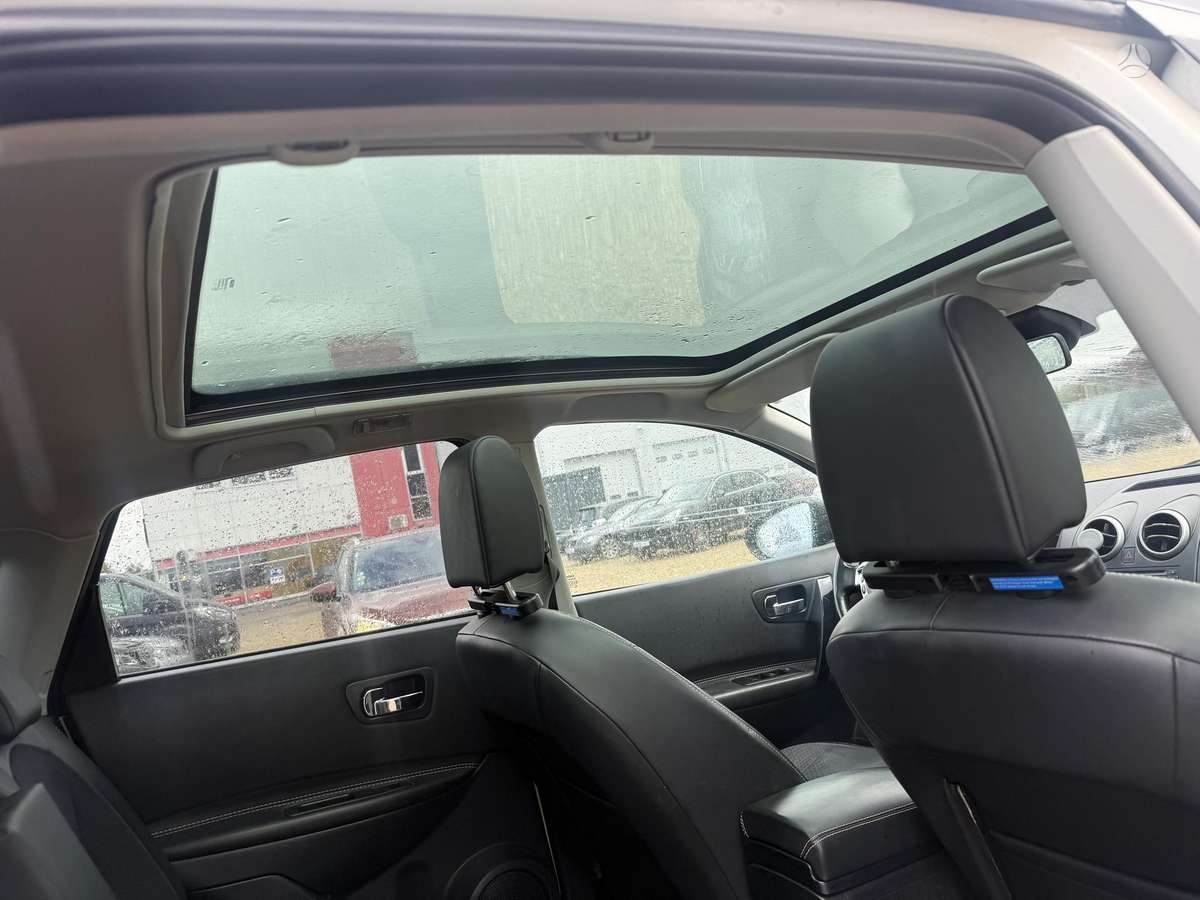 Nissan Qashqai - 11