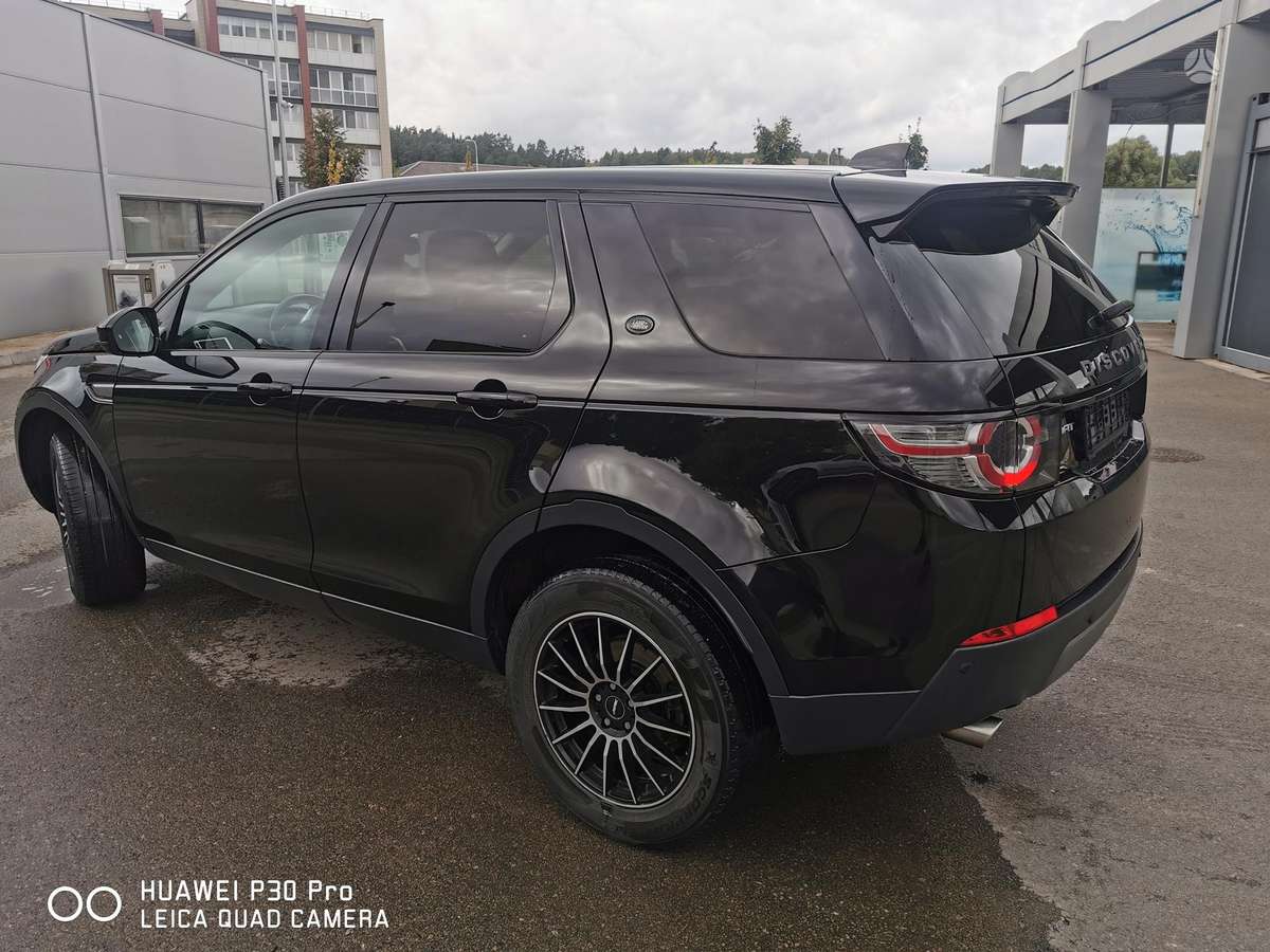 Land Rover Discovery Sport - 3