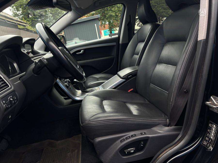 Volvo XC70, 2.4 l., Универсал
