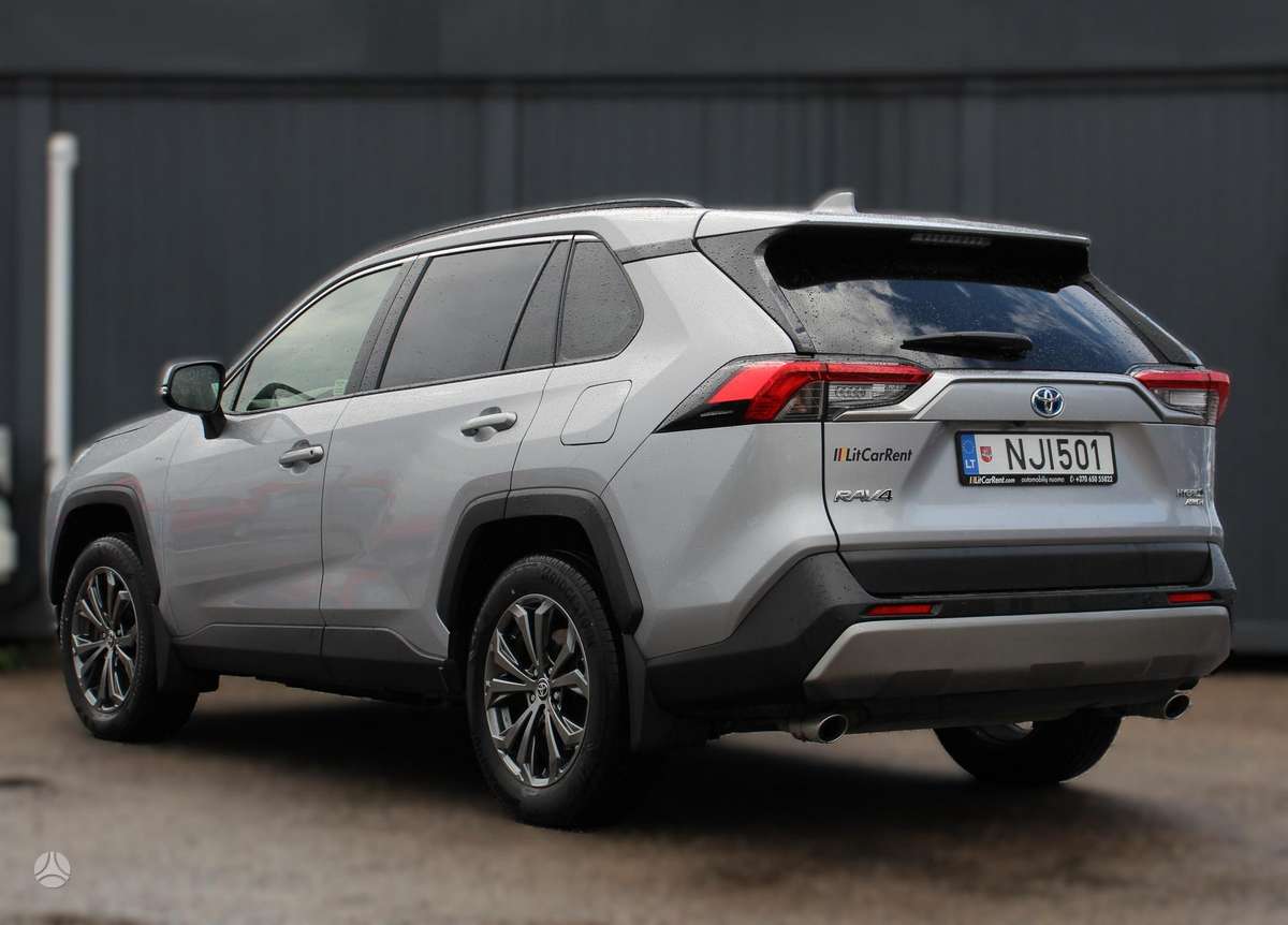 Toyota RAV4 - 3