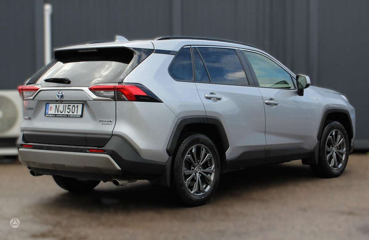 Toyota RAV4 - 4