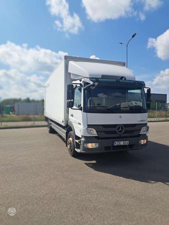 Mercedes-Benz Atego, isothermal trucks